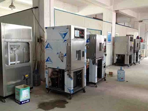 三轴转台测试紫外敏感器