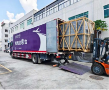 高低温试验箱出货